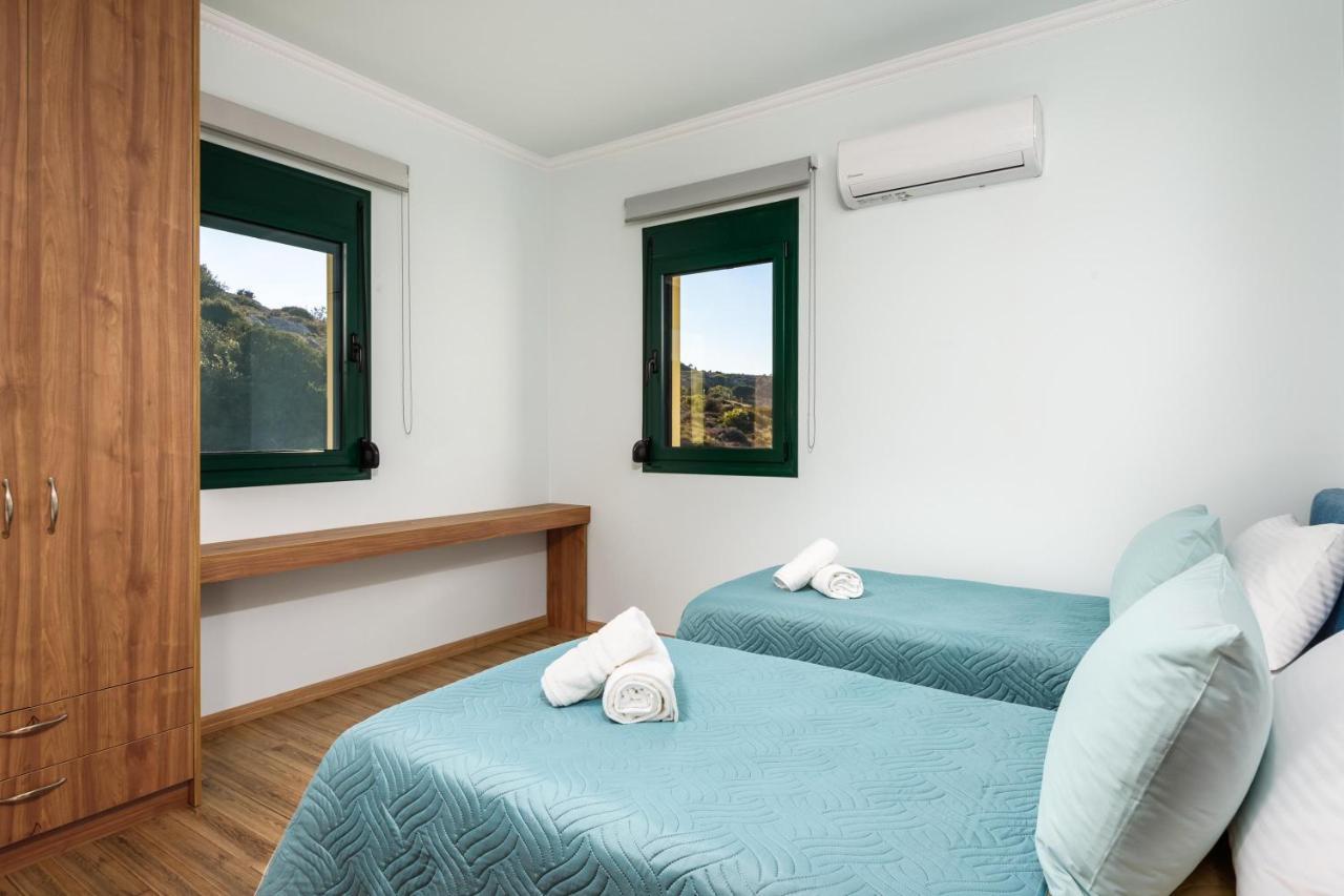 Siena Pool Villa Koszkinú Kültér fotó