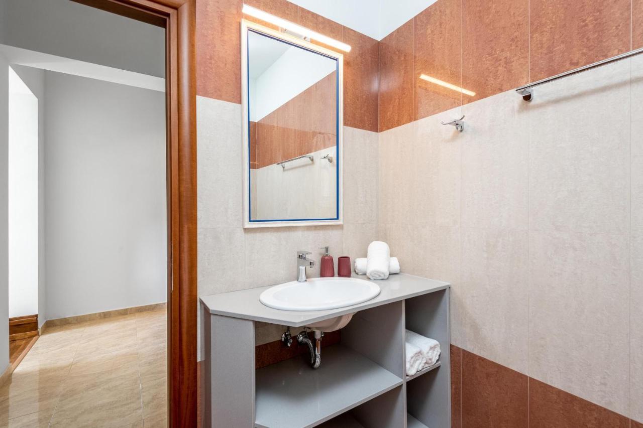 Siena Pool Villa Koszkinú Kültér fotó