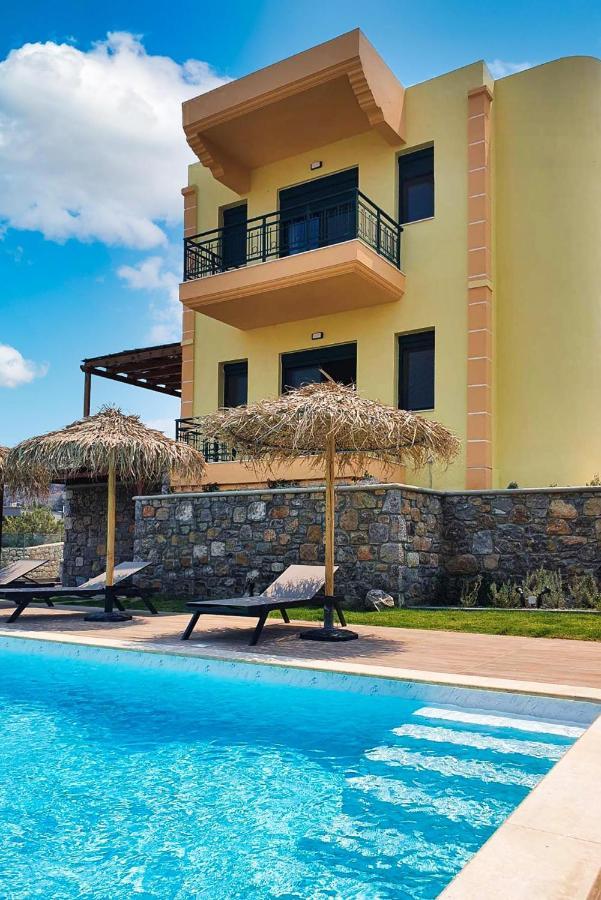 Siena Pool Villa Koszkinú Kültér fotó