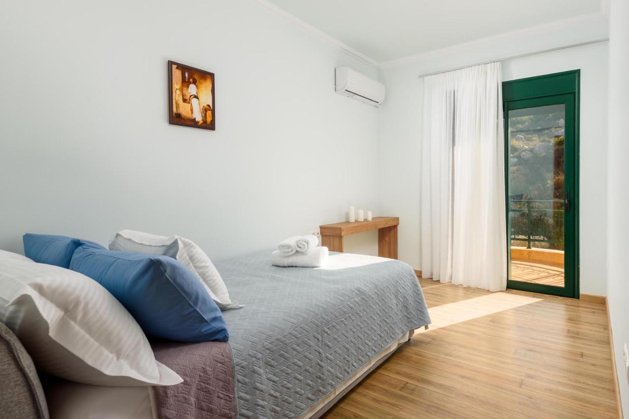 Siena Pool Villa Koszkinú Kültér fotó