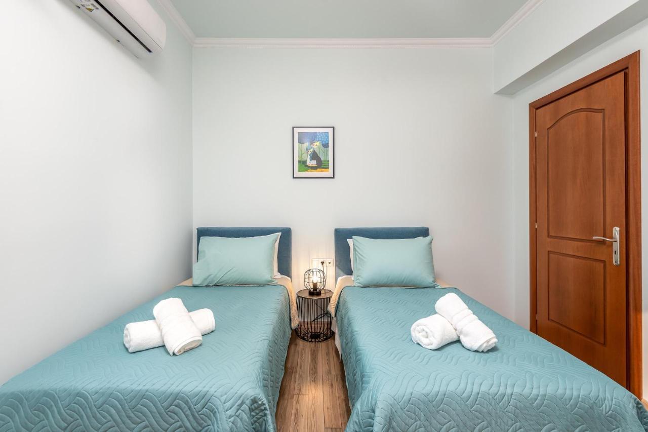 Siena Pool Villa Koszkinú Kültér fotó