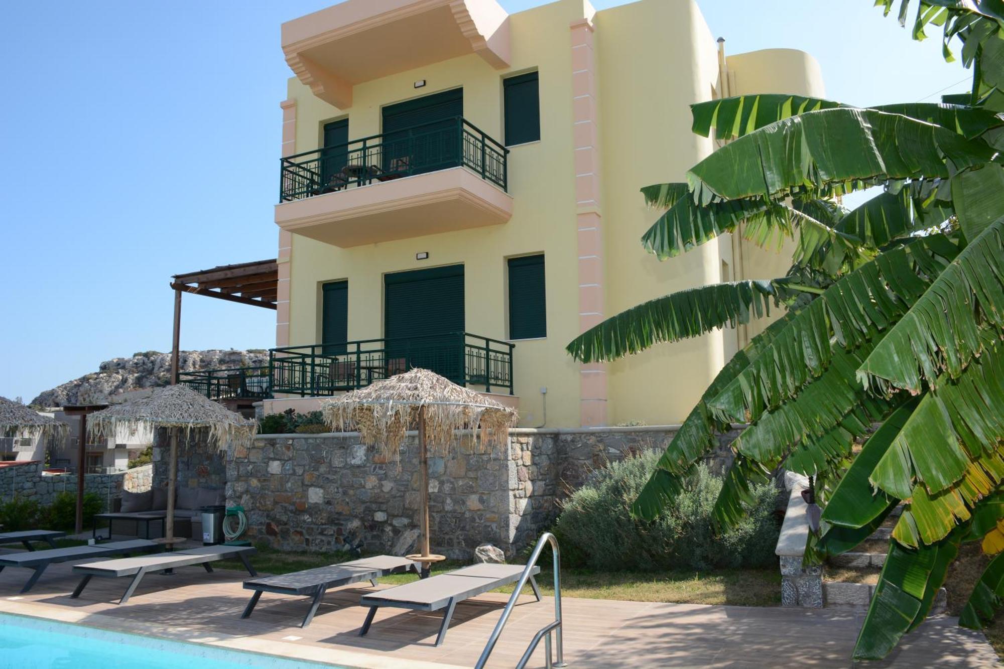 Siena Pool Villa Koszkinú Kültér fotó